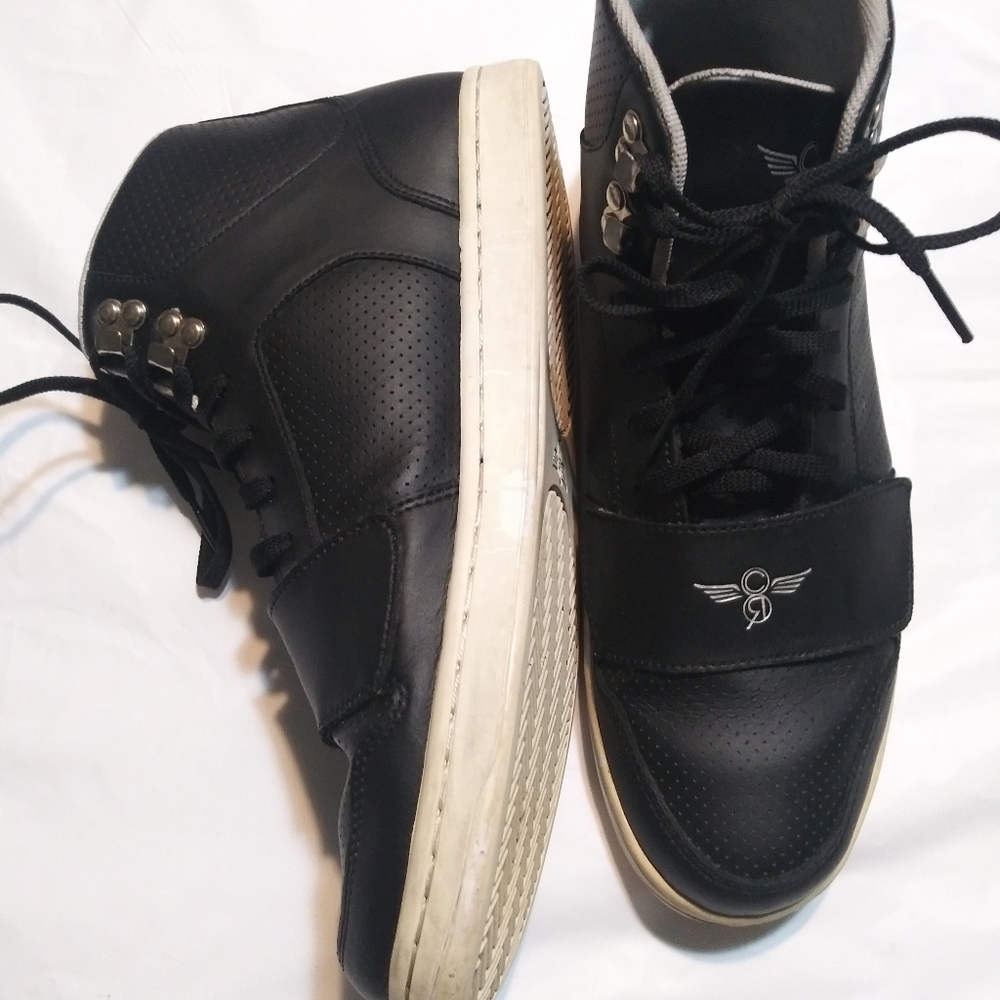 Creative Recreation Mid Tops. Size 10.5. Genuine Leather.